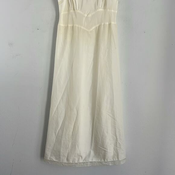 Vintage 50's Barbizon lace detailed long maxi full length slip nightgown dress - Picture 3 of 11
